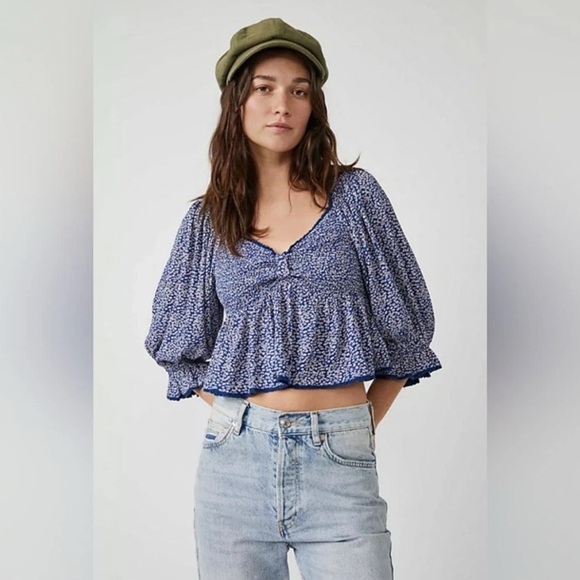 NWT Free People Women's Brittnee Printed Top in Blue Combo Ditzy floral Size M - Picture 1 of 11
